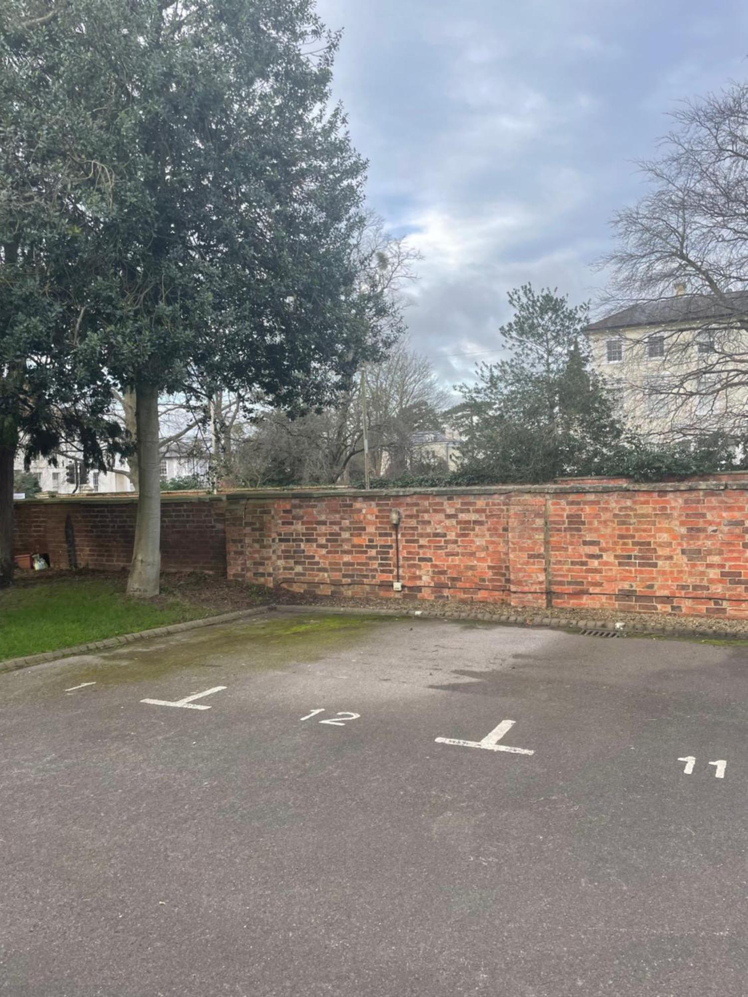 Nordic Regency Apartment Cheltenham Exterior foto